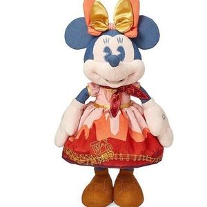 Limited edition BTM Minnie main attraction plush